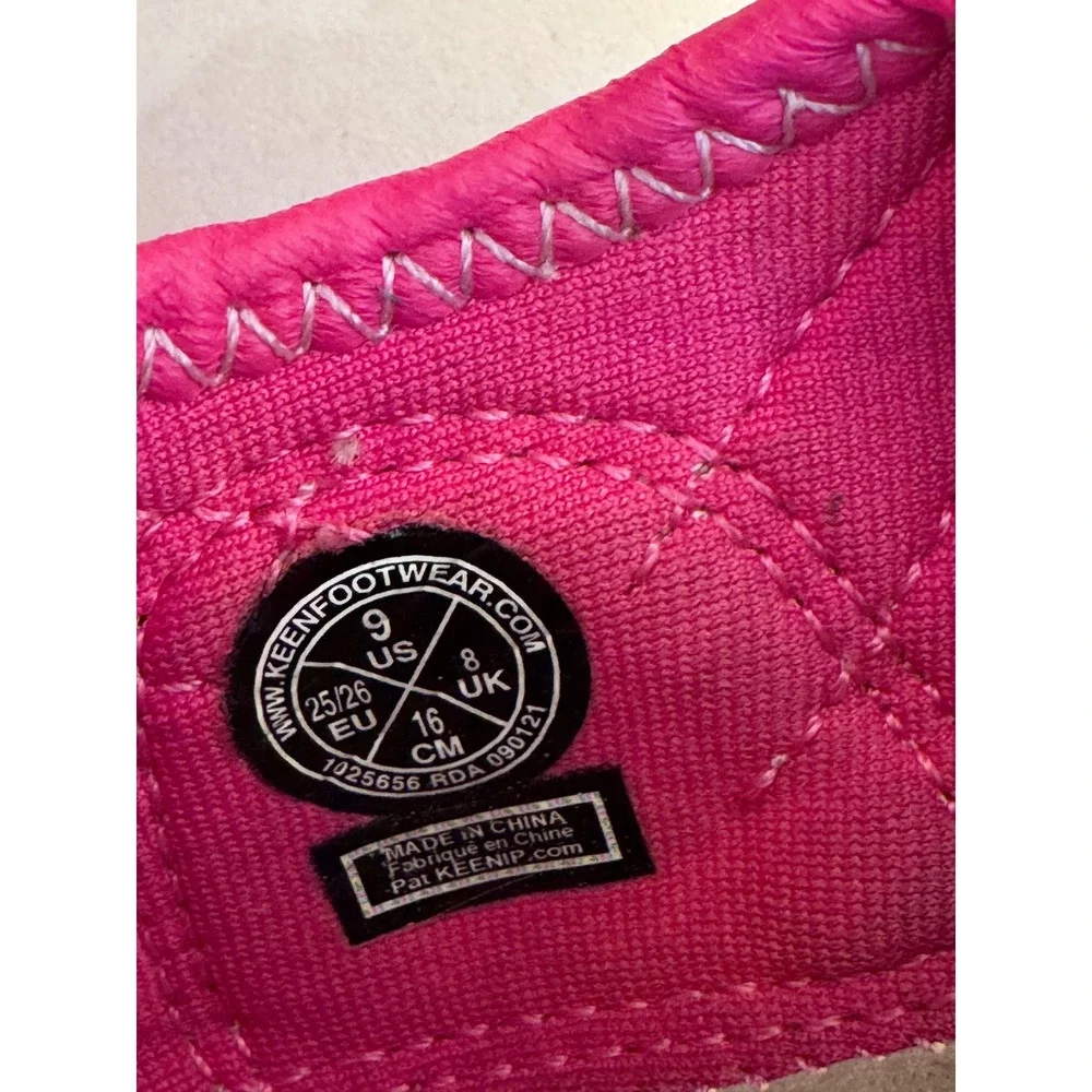 Keen Seacamp II CNX Pink Purple Toddler Kids Size 9 Waterproof Washable Sandals